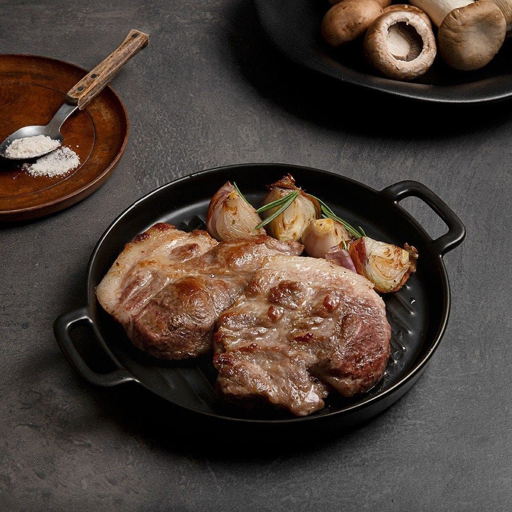 국내산 한돈 냉장 목살 1kg (15,900원) (무료)