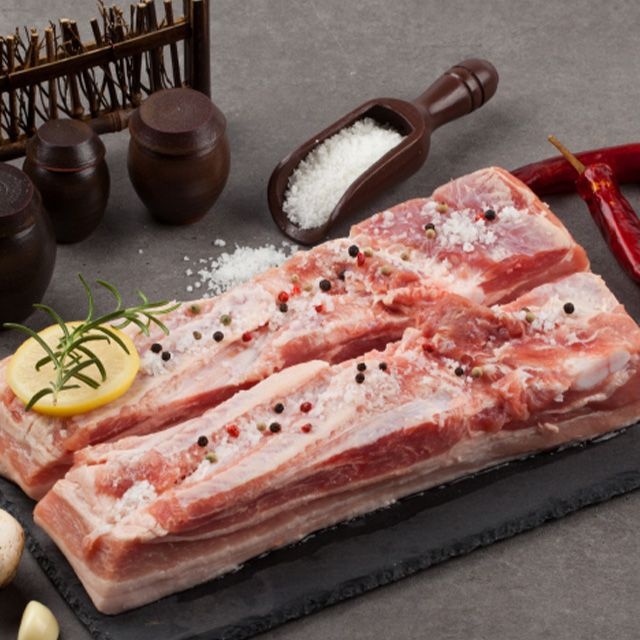 농협안심한돈 무항생제 목살 1kg (17,900원) (무료)